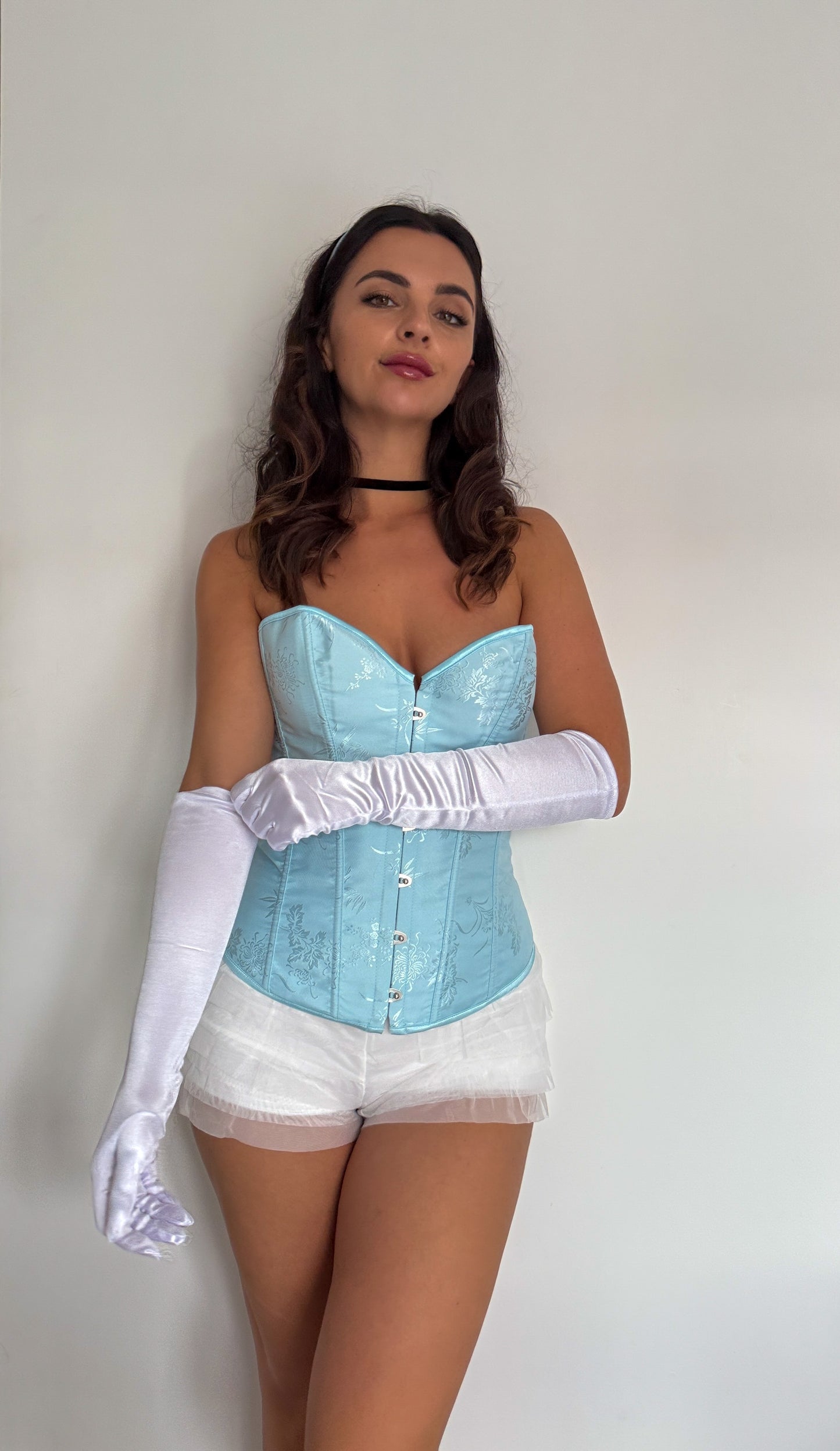 “MIDNIGHT MAGIC” DELUXE PRINCESS OUTFIT
