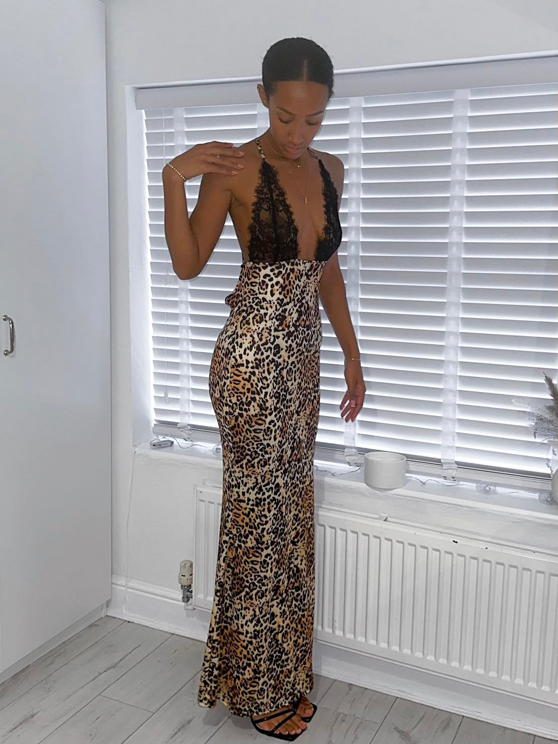 LEOPARD LACE MAXI DRESS