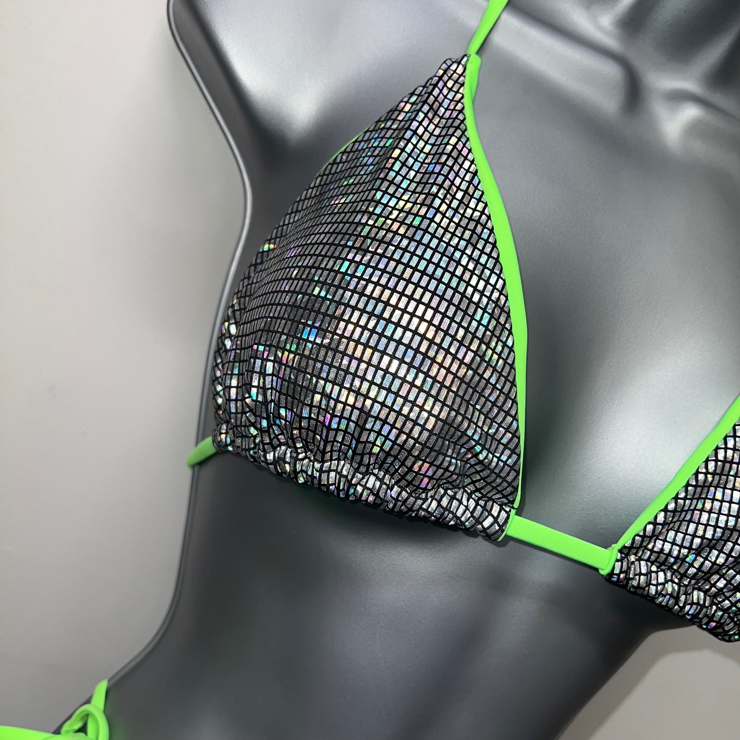 SPARKLY CONTRAST GREEN BIKINI