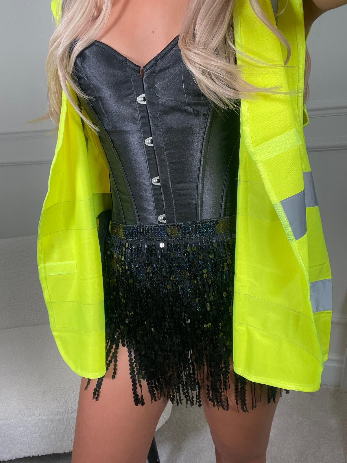 FIREWOMAN OUTFIT - BLACK