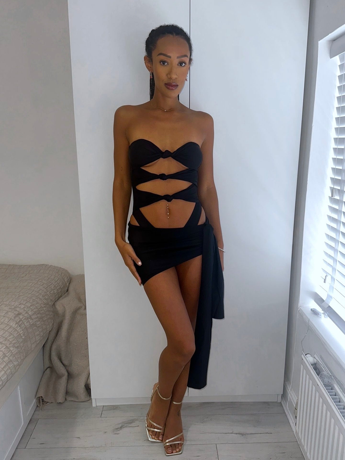 ‘LILIA’ TWIST SWIMSUIT TWO PIECE - BLACK