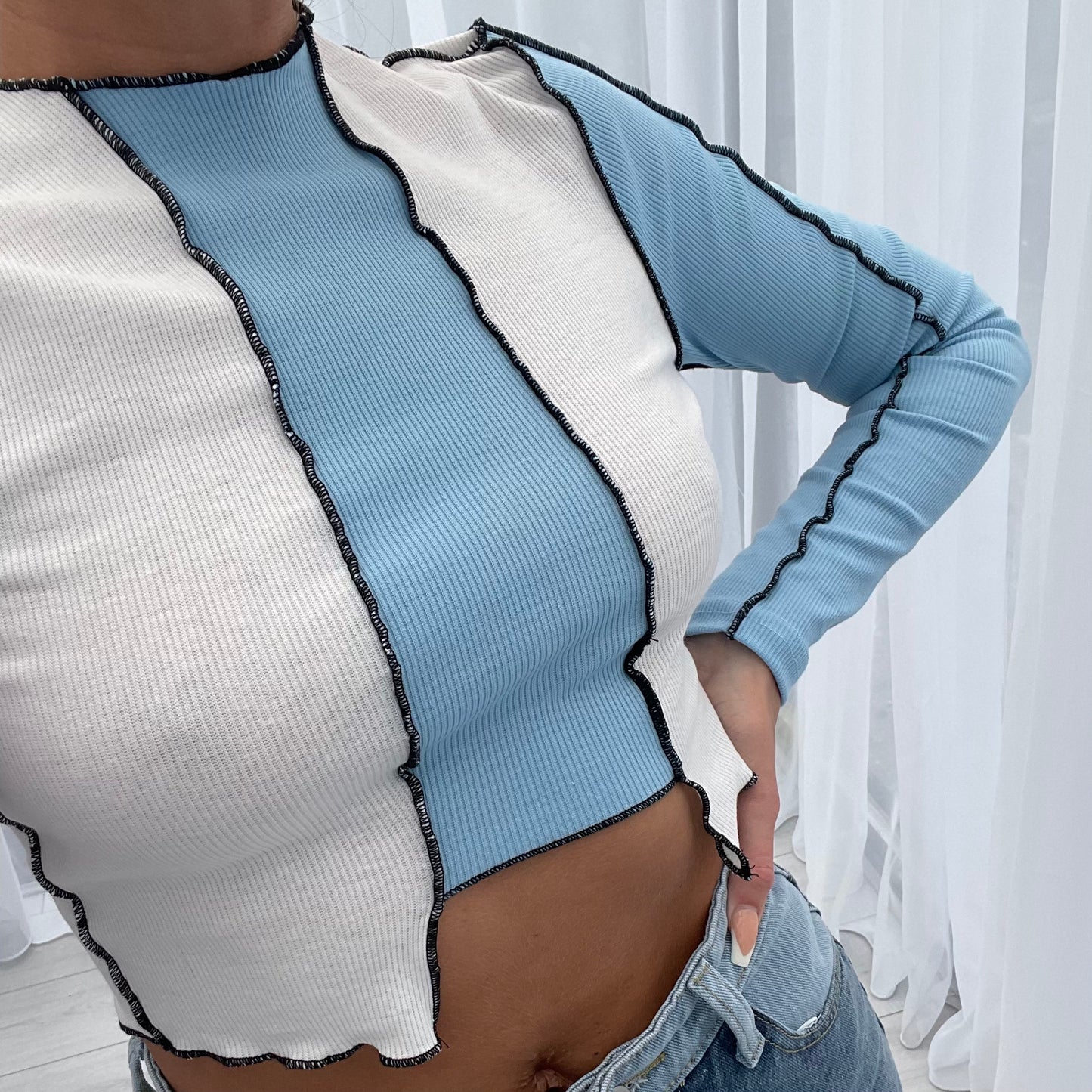 LONG SLEEVED PATCHWORK CROP TOP