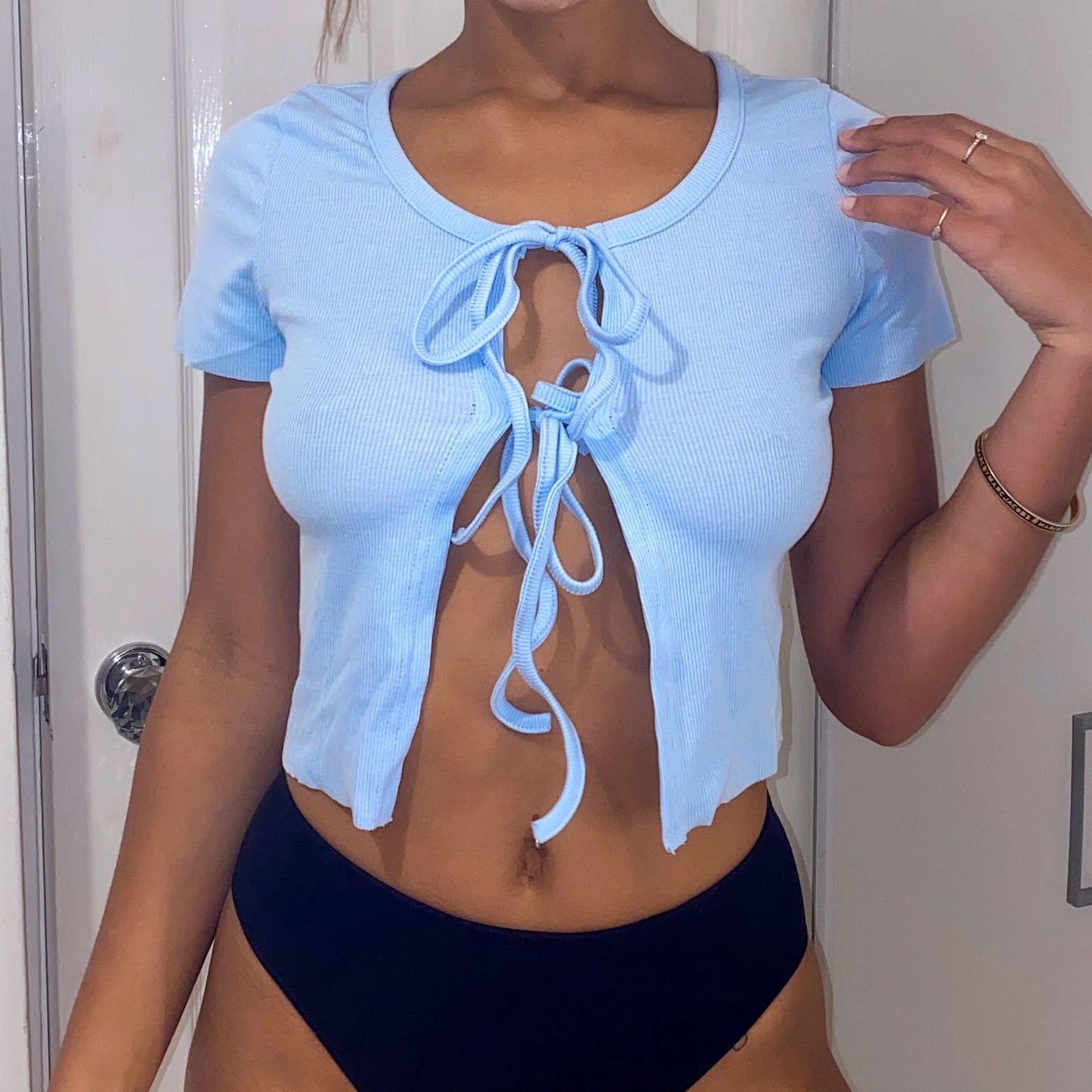 BLUE RIBBED TIE UP CROP TOP