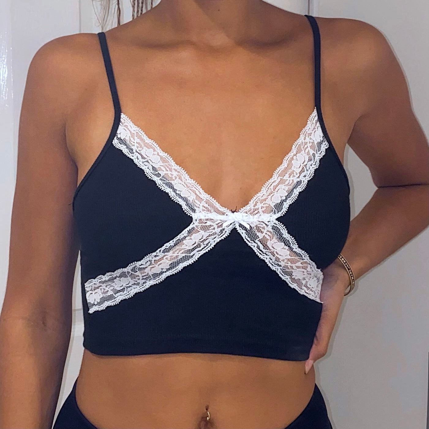 LACE CAMI CROP TOP