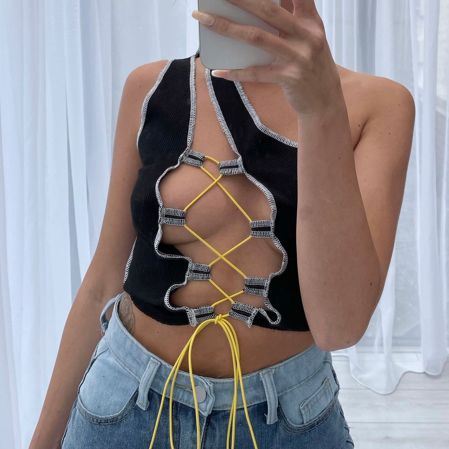 ONE SHOULDER LACE UP CROP TOP